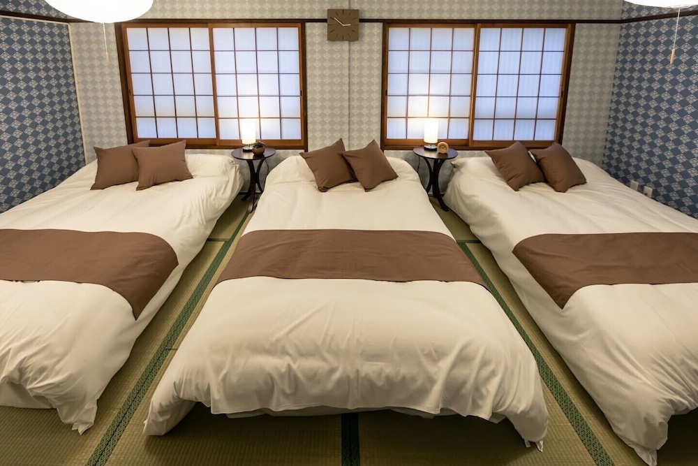 R-Guest Residence