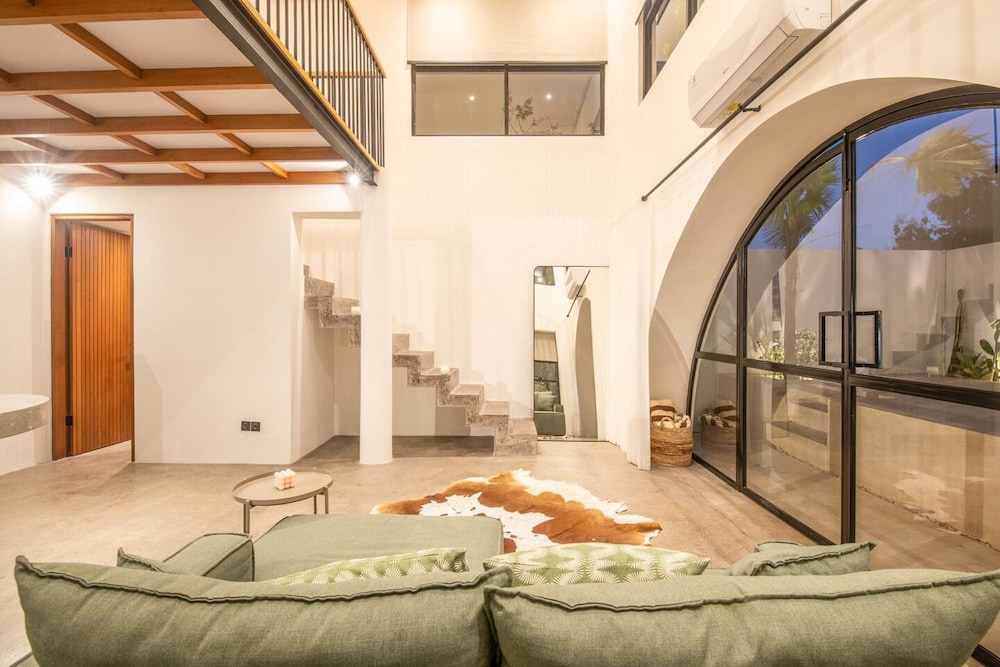 ULU Folie 1BR Loft in Pecatu