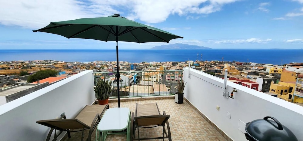 Casinha Nova - Entire Home With City & Ocean View in Sao Filipe