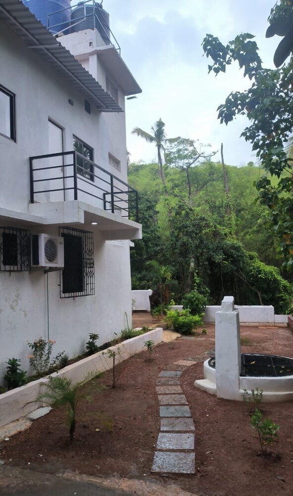 Jangala Resort