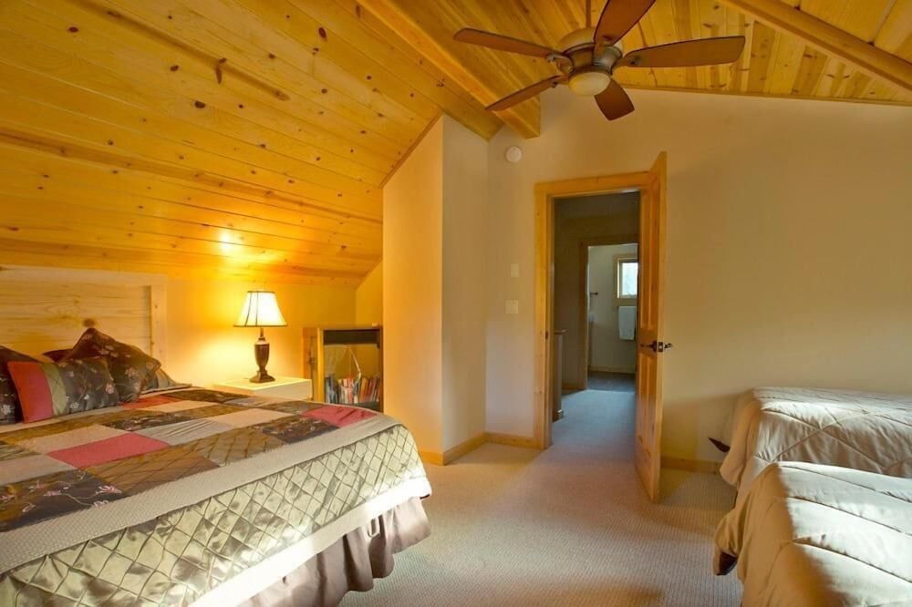 Methow River Lodge & Cabins