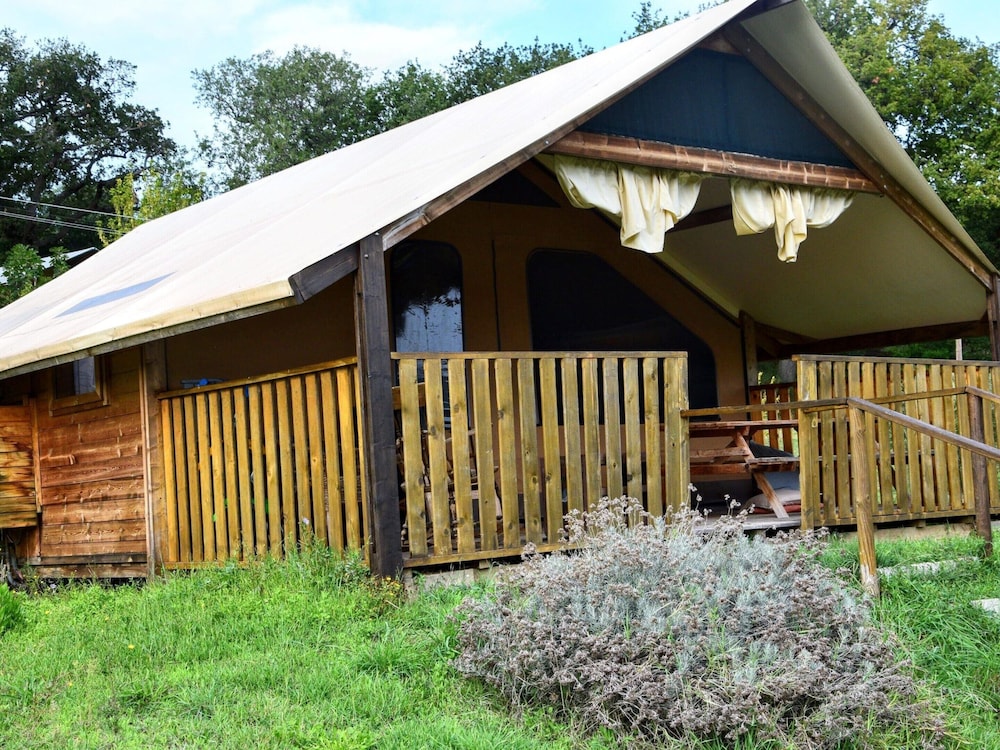 Luxury Tent on a Farm With Swimming Pool