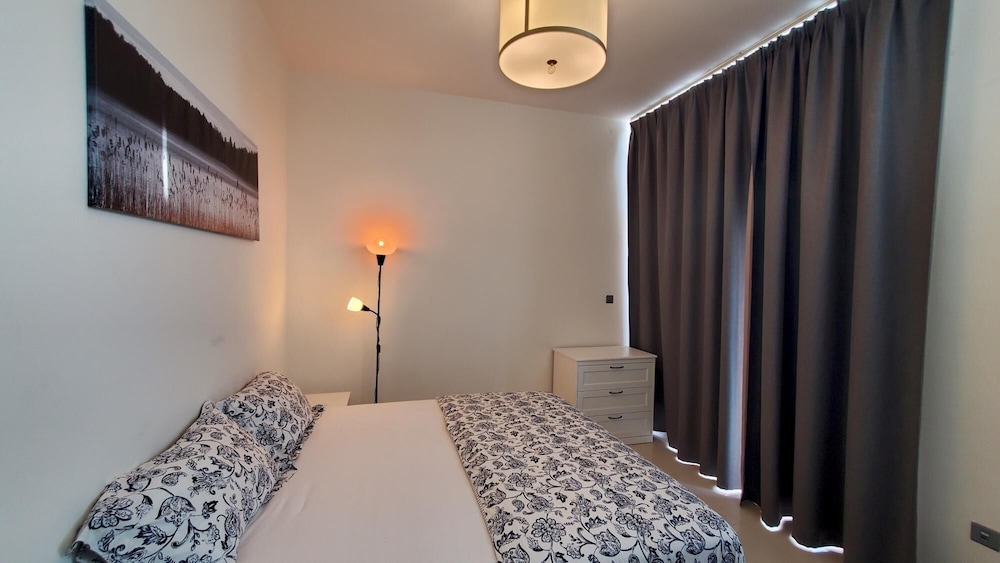 DH 2 - 290 Luxury 3bhk Villa Damac Hills 2