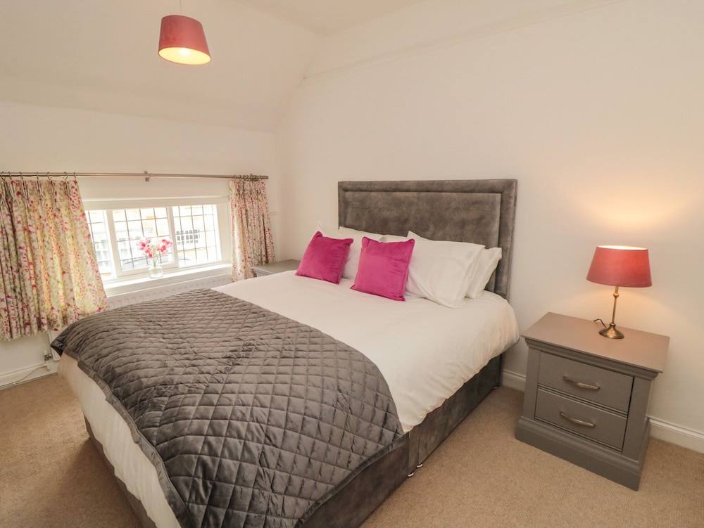 Inglenook Cottage