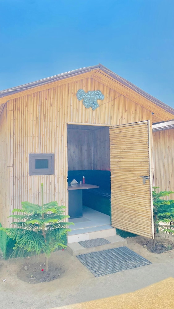 Bambooz Bel cottage and camps Kasauli