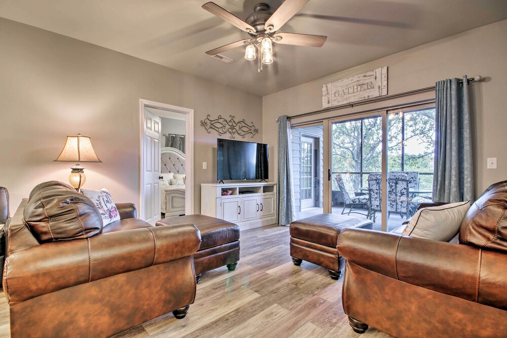 Branson Vacations - Branson West Condo: Pool, 9 Mi to Table Rock Lake! - Property Image 1