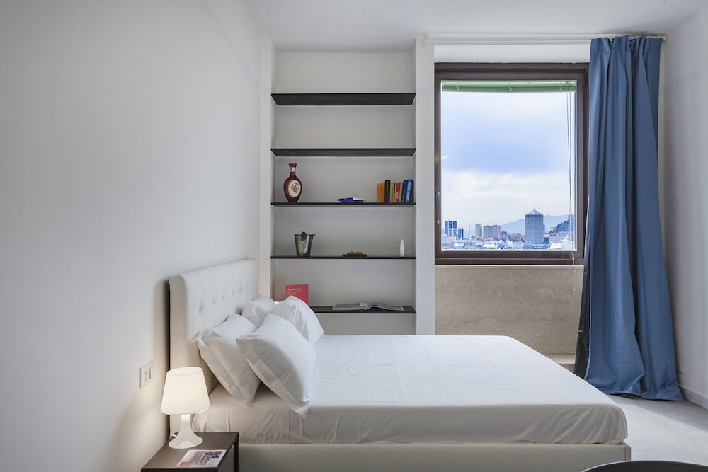 Chic Modern Lofts - B - BK