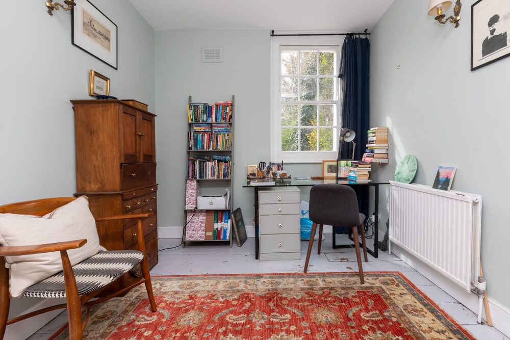 Charming 2BD Georgian Town House - Camden Town