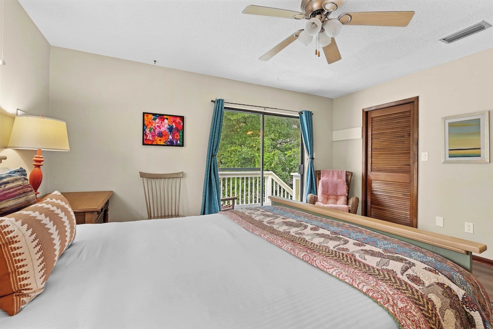As You Like It by Avantstay Steps to Beach, Bikes, Sleeps 18!
