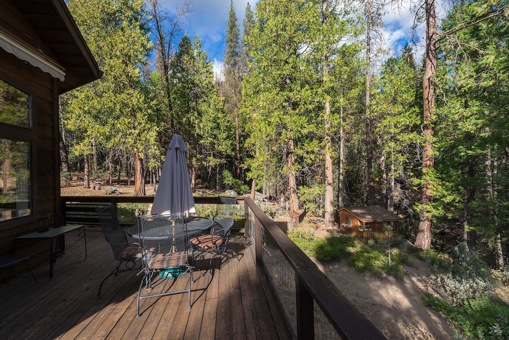 Yosemite Scenic Wonders - Wawona Area