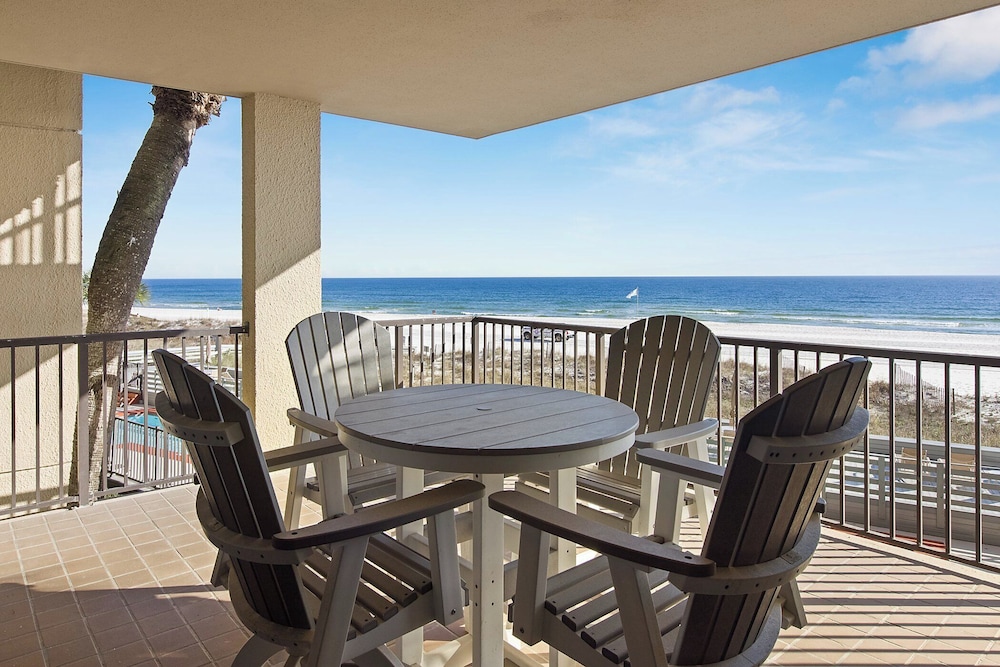 Romar House by Southern Vacation Rentals