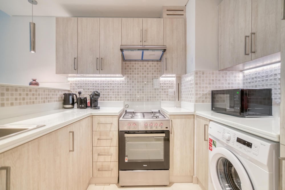 Prestigious 1BR Escape at The Palm
