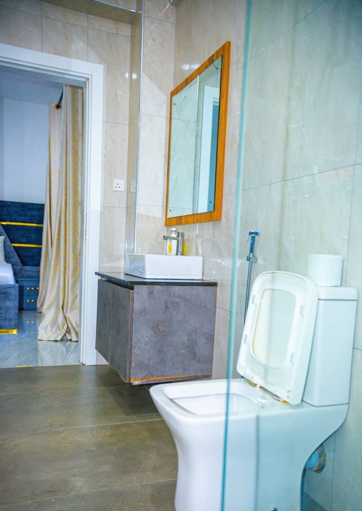 Lux Suites Aqua Gardens Nyali