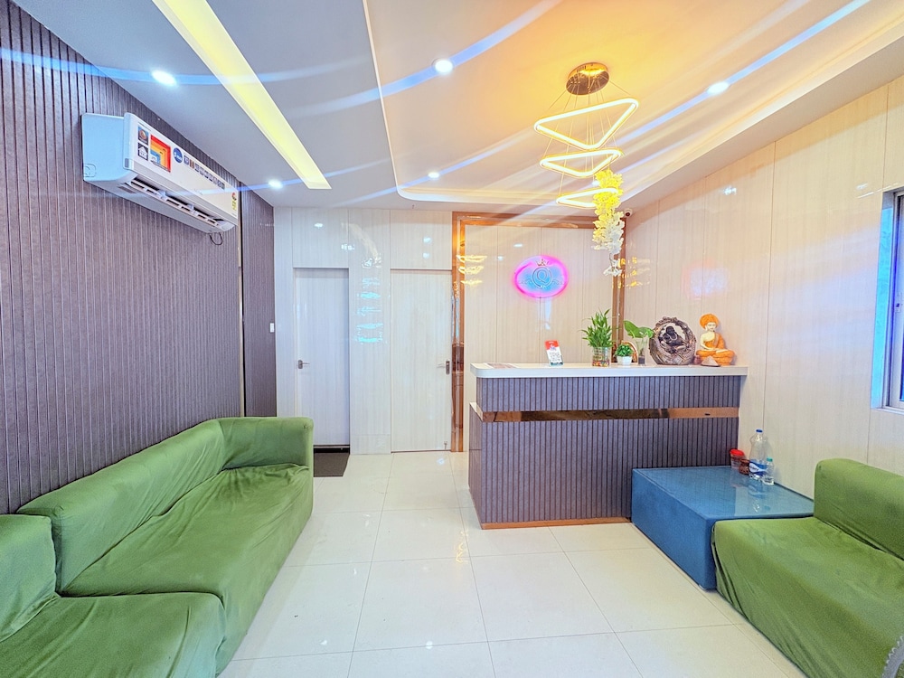 Hotel Jairam Way Bay