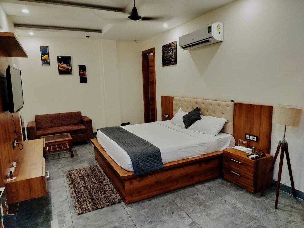 Hotel Moon Regency