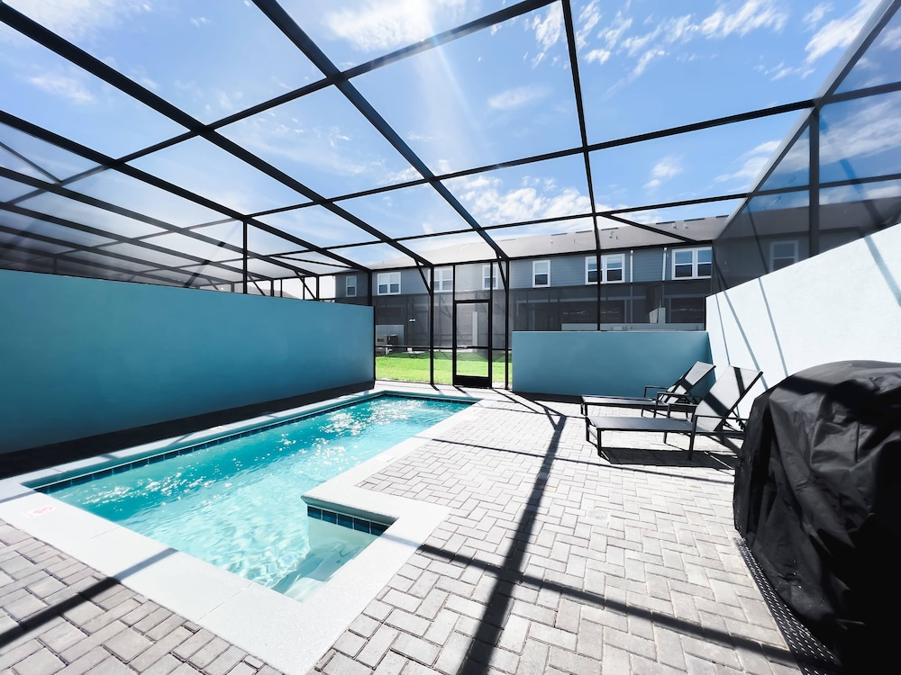 Fantasy Themed Fun With Pool Resort Access