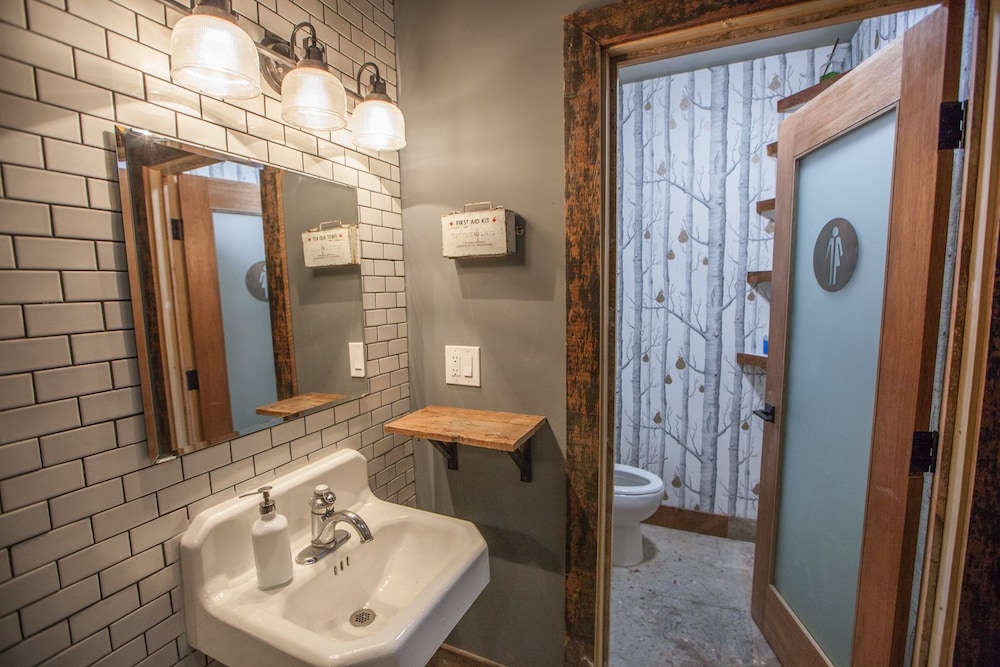 PodShare Los Feliz - Hostel
