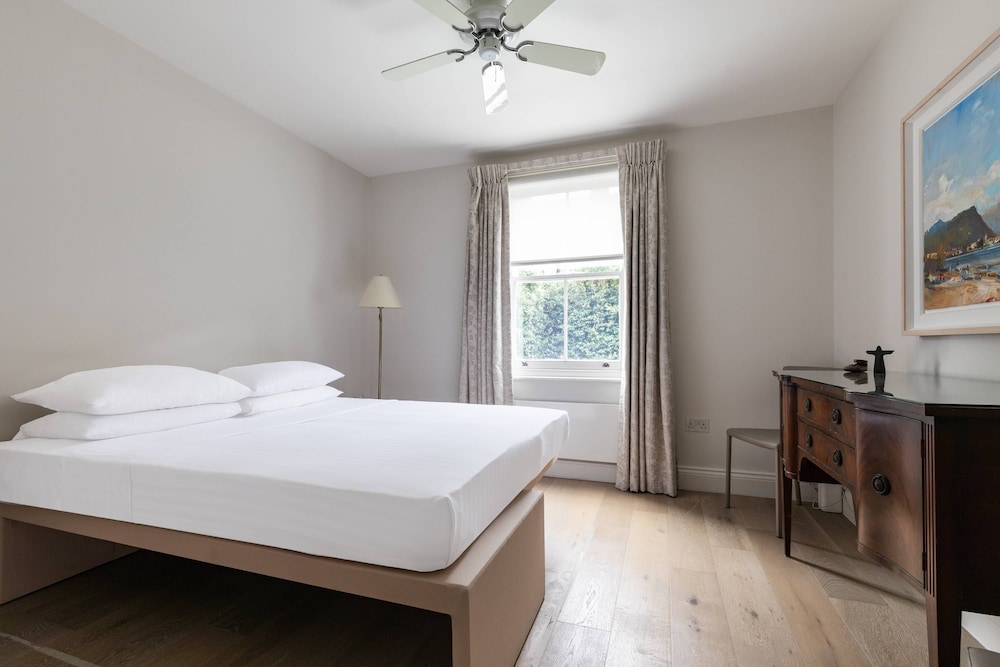 Fentiman Road II by Onefinestay