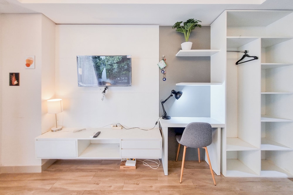 Best Deal Studio at Patraland Amarta Apartment