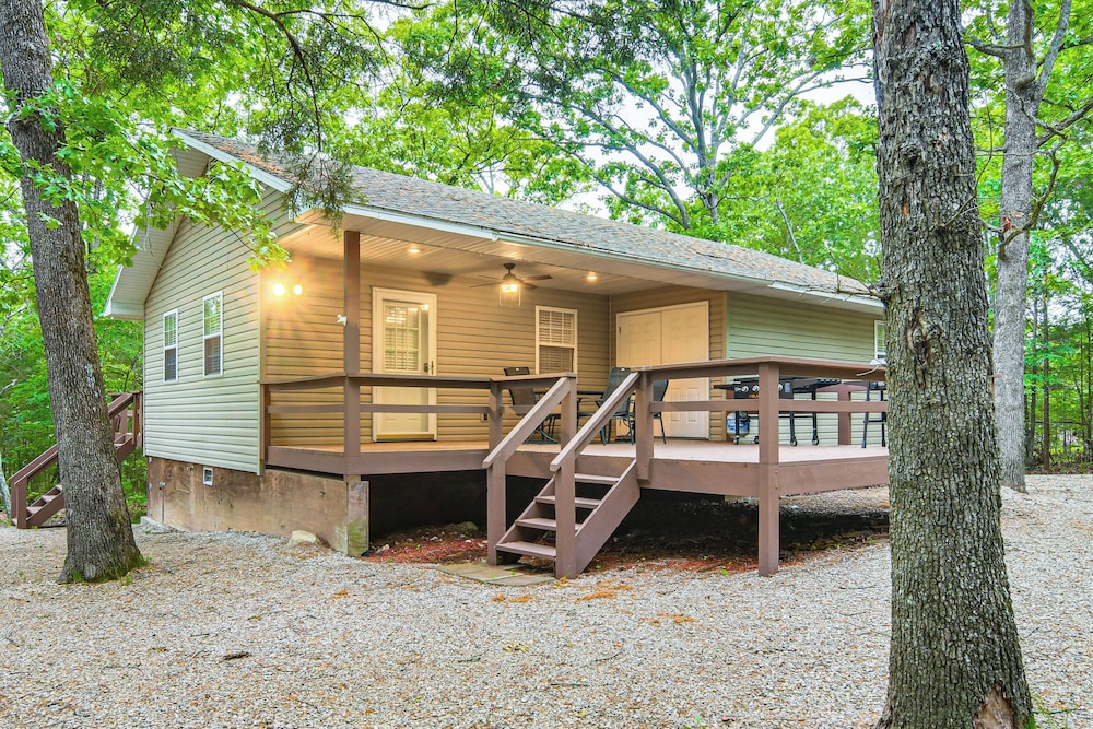 Branson Area Home < 1 Mi to Table Rock Lake!
