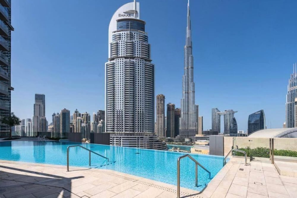 DXB - Boulevard Point - 5602 - DT