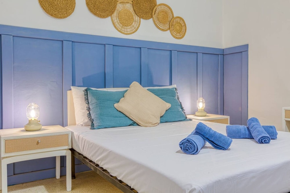 Lilly the Traditional Maltese Townhouse in Sliema
