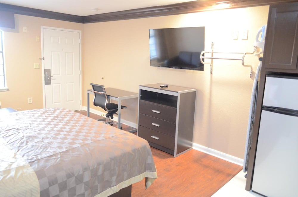 Regency Inn - Property Image 19