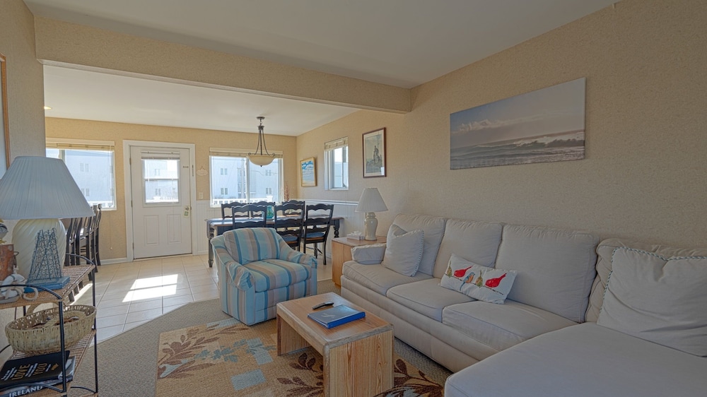 Sea Crest Resort