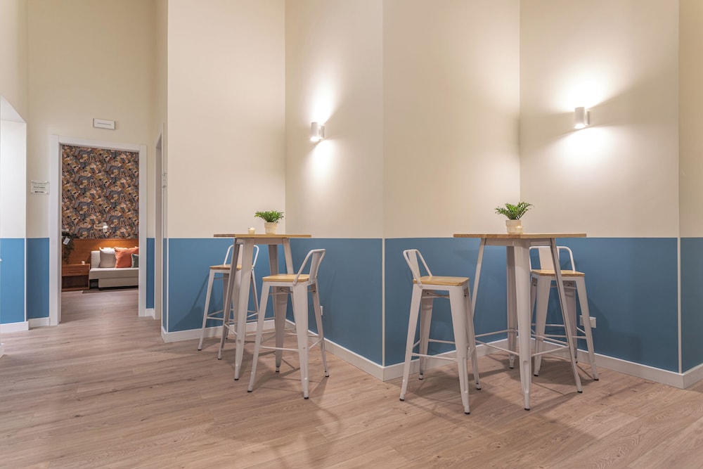Vittoria Garden Suites