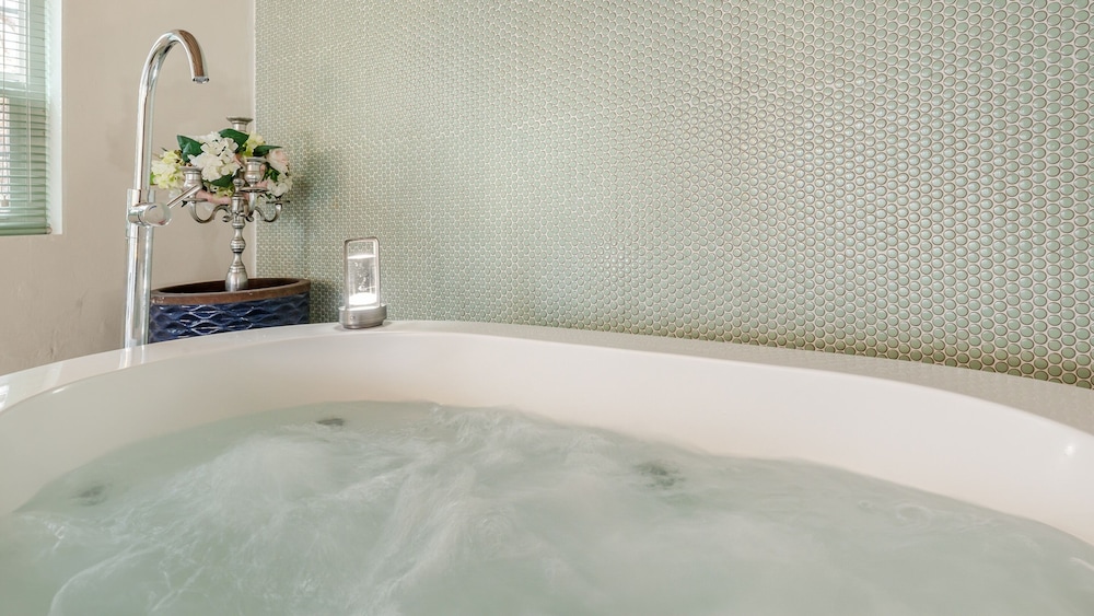 Ganghwa Atti House Private Spa Pension