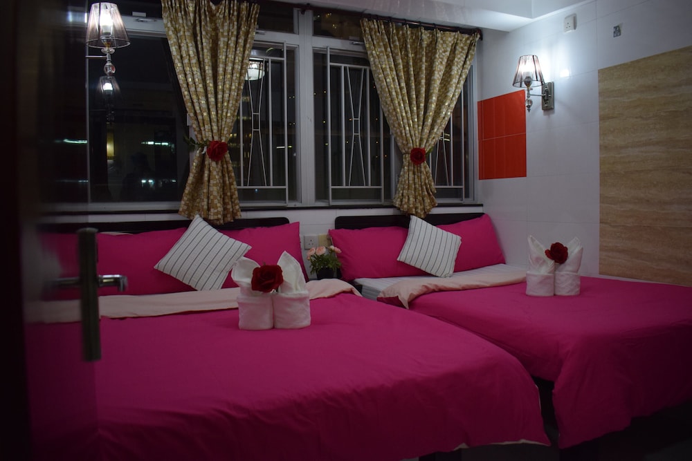 Manila Lounge