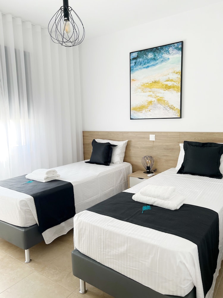 Paphos Vacations - Elysia Park - Property Image 21