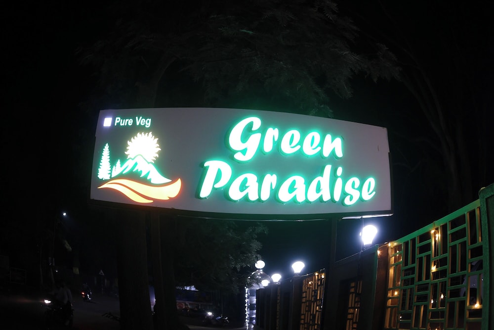 Green Paradise Hotel And Restaurant