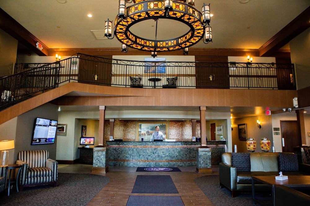Great Falls Vacations - Heritage Inn - Property Image 1