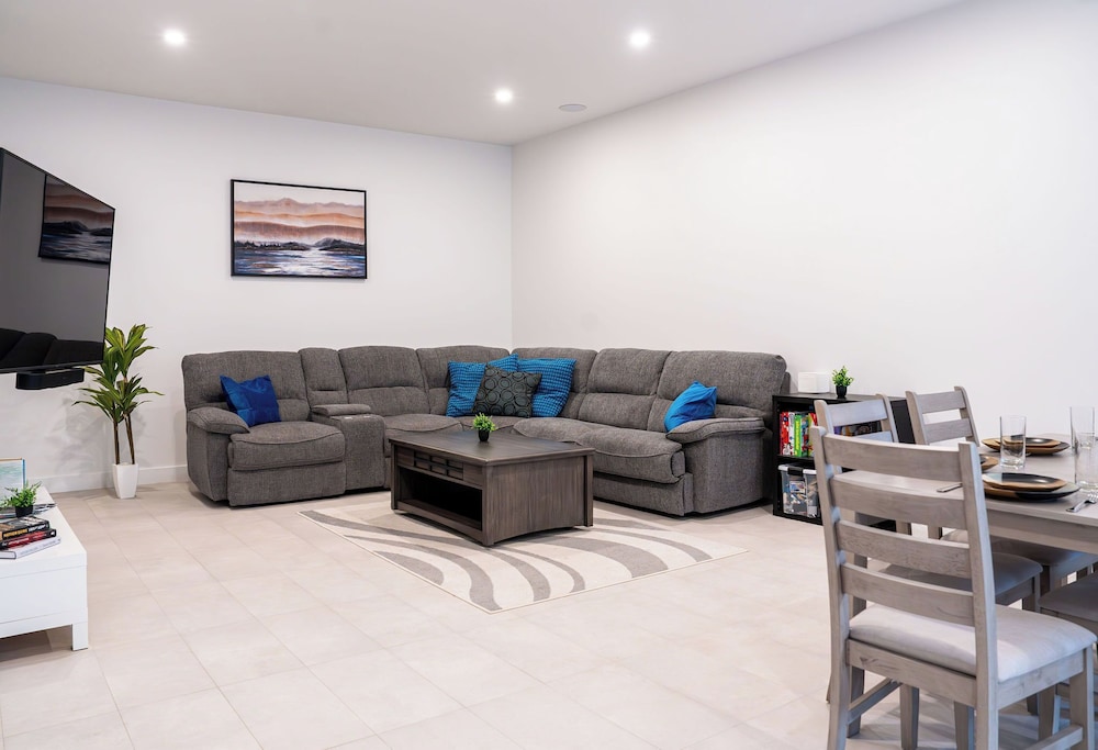Camozzi Chalet Suite by Revelstoke Vacations