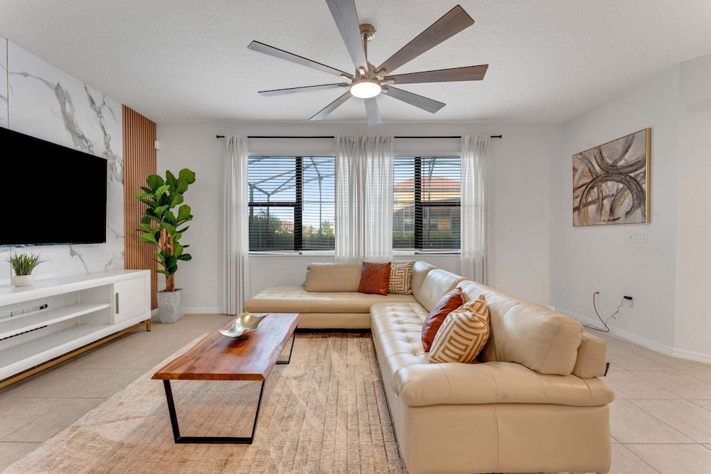 2311vd-providence 5 Bedroom Home
