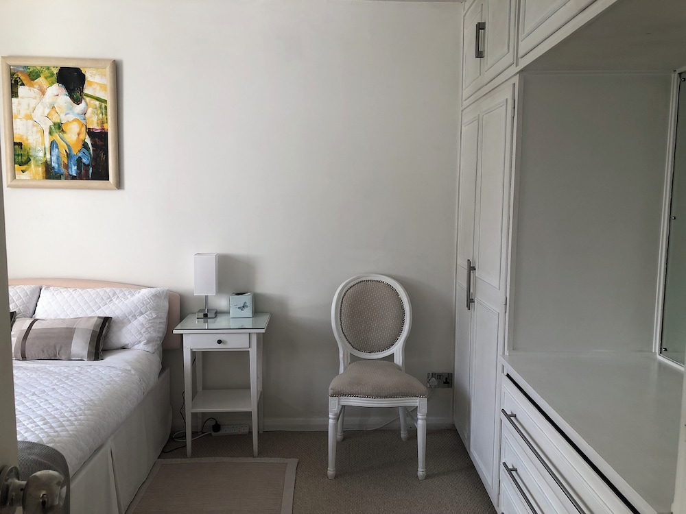 Londoncity / Freep / 1DB / En-suite/ Wifi
