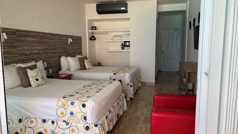 OvaCancun Apartments