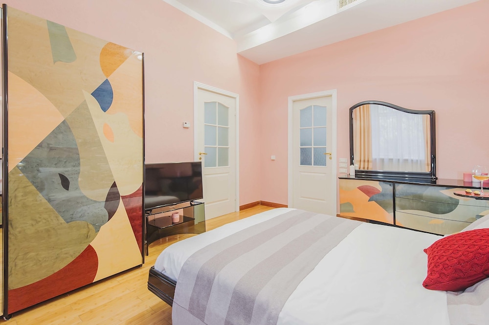 GM Apartment Dolgorukovskaya 29