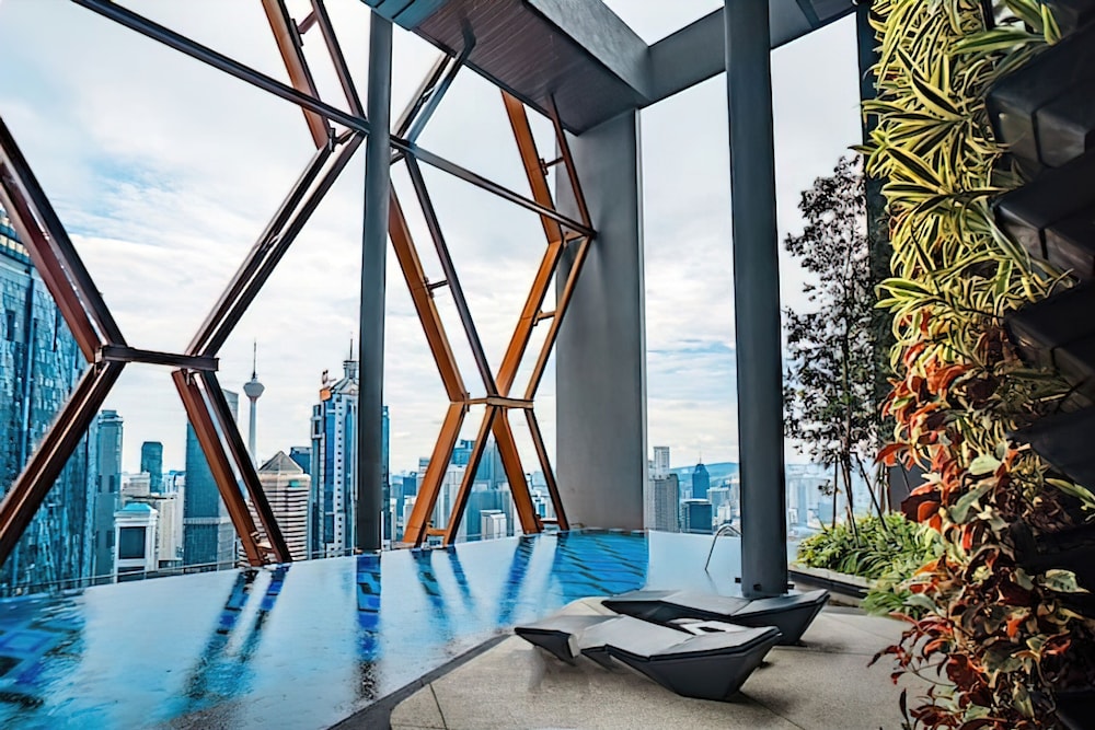 Scarletz Suites KLCC by Emily in Town