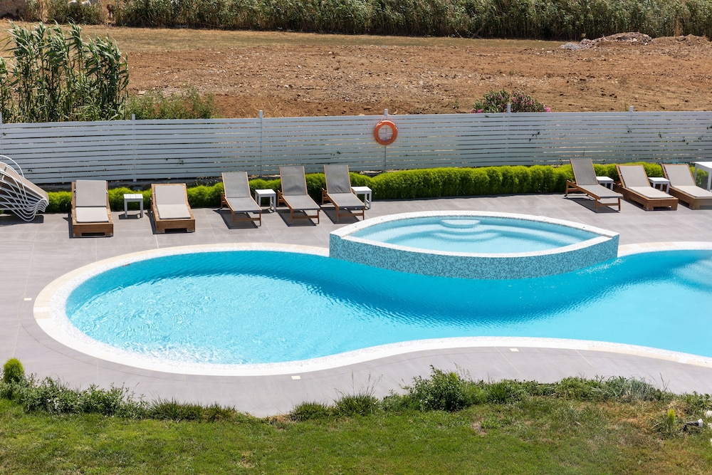 Depis Edem Luxury Villas photo 4