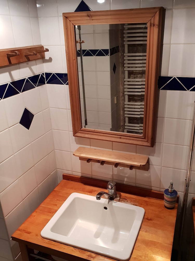 Romantic,central Situated 75m2 Flat