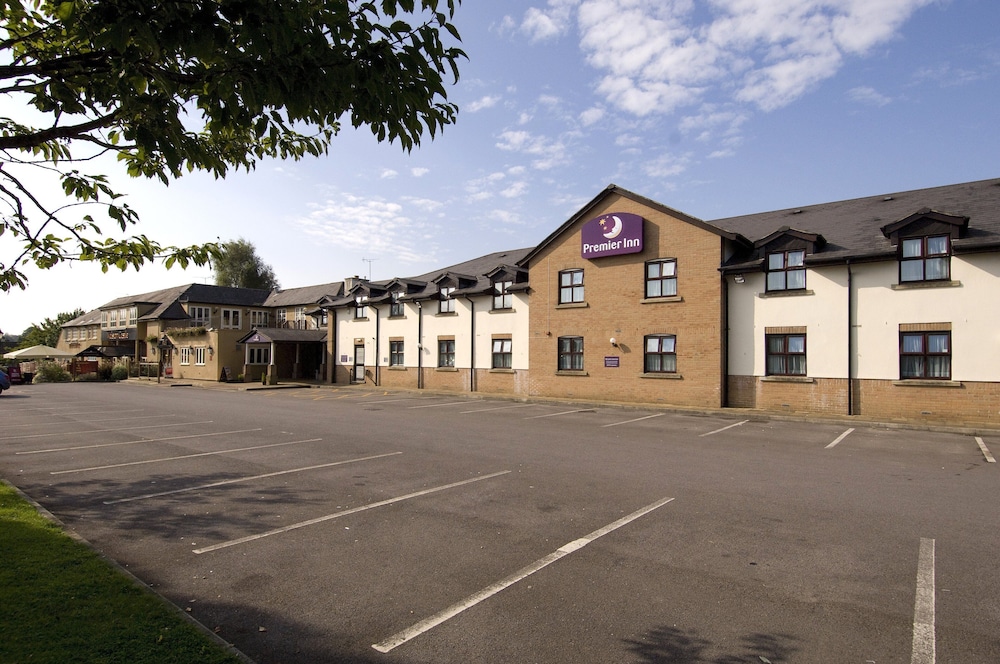 Premier Inn Cardiff West — photo 15