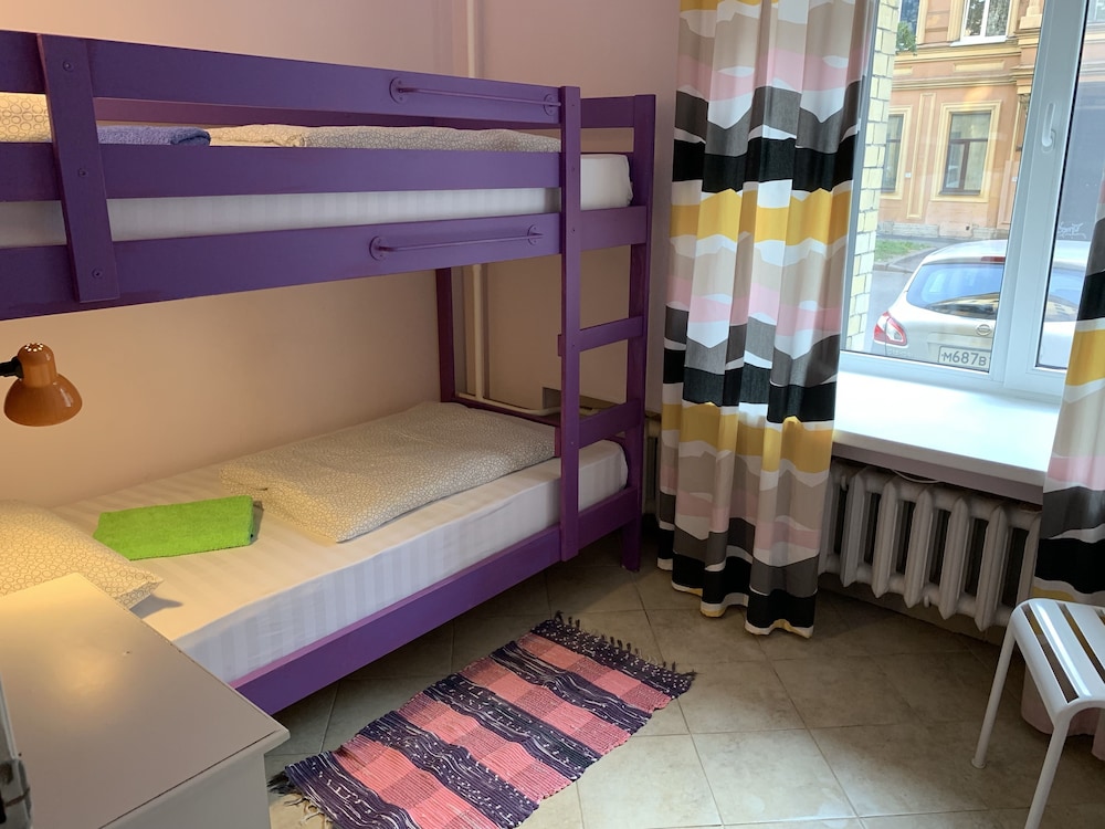 Hostel Makarena