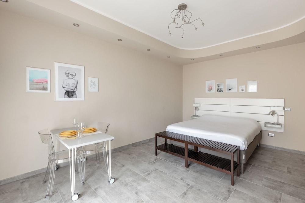Two Combined Studios with Terrace