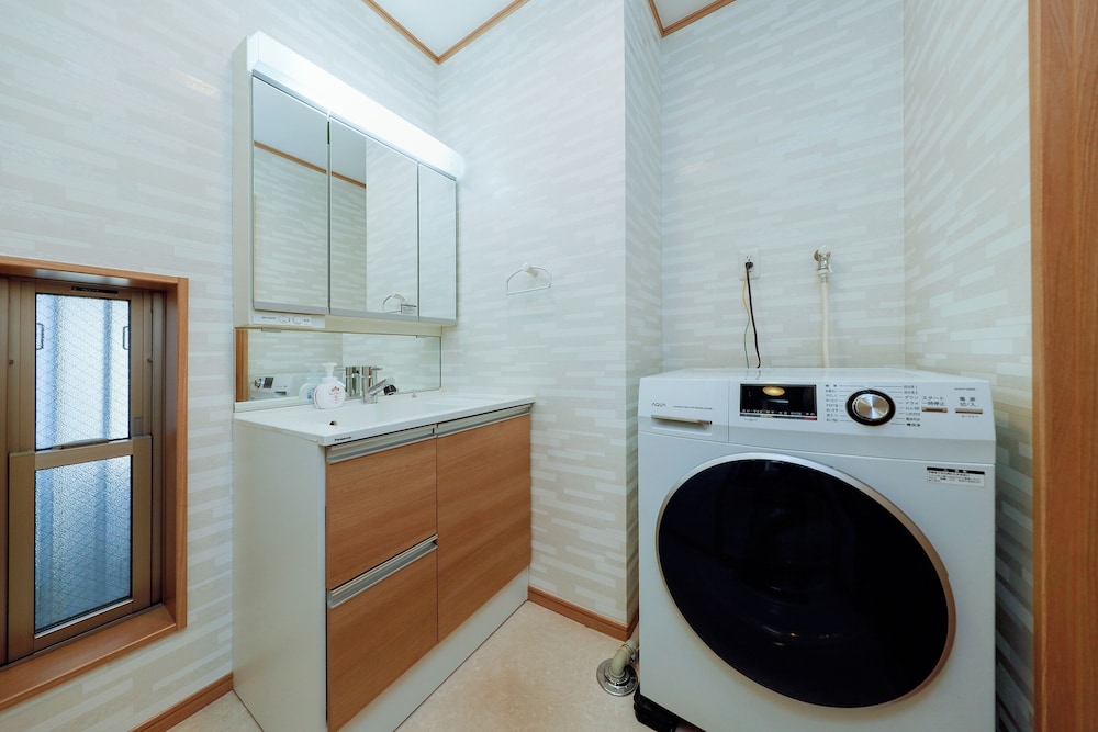 Domire Setagaya by Tranova