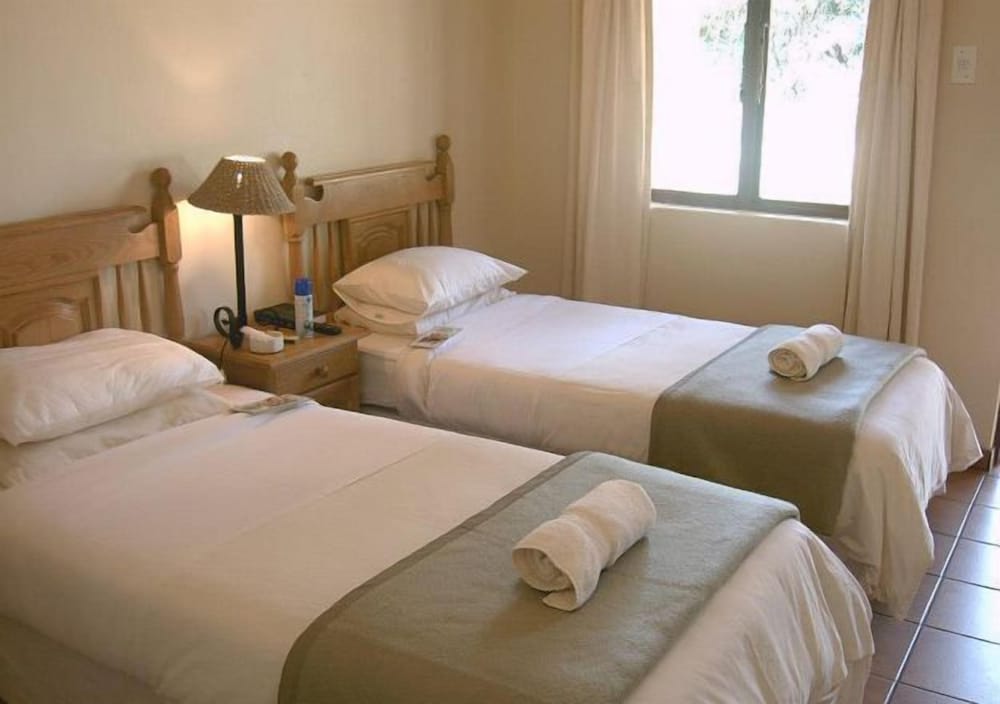 Canefields Country House