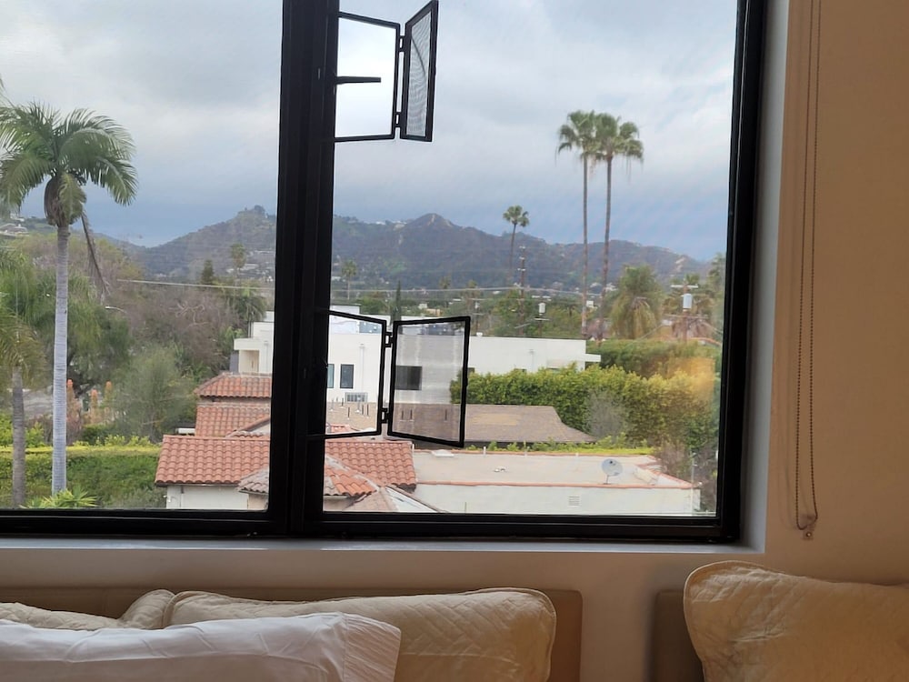 StaysPro - Hollywood Homes Minutes to Everything