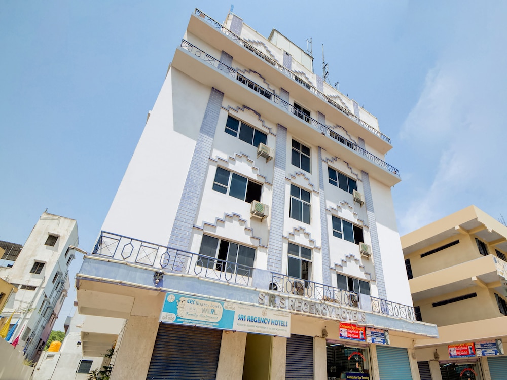 OYO 40720 Hotel Srs Regency view 4