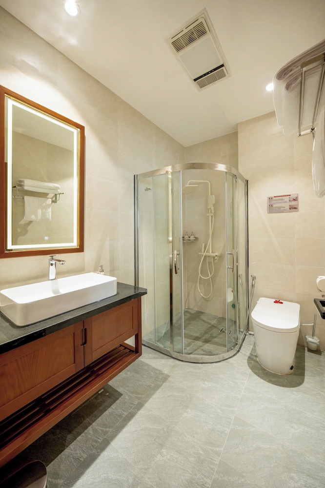 JULIE's HOUSE - LUXURY APARTMENT - HUE